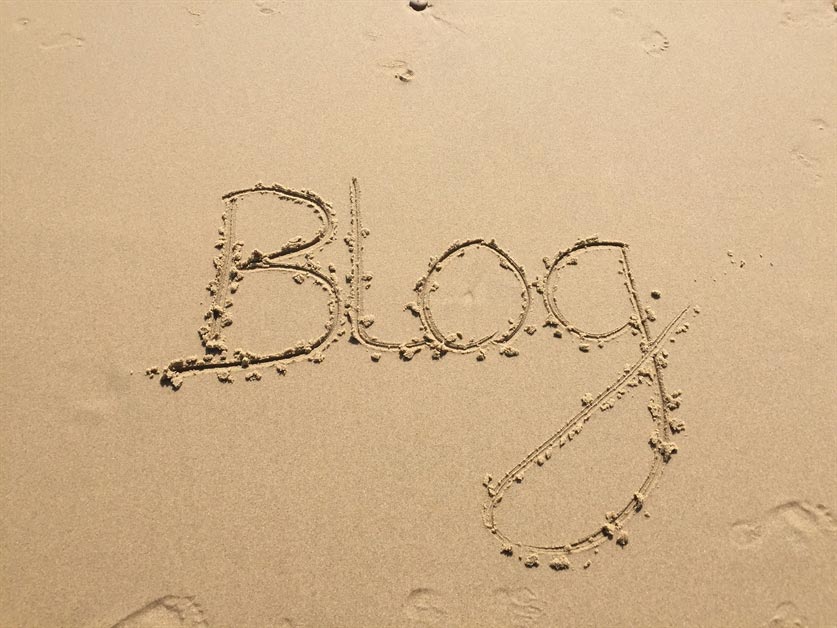 Blog im Sand geschrieben