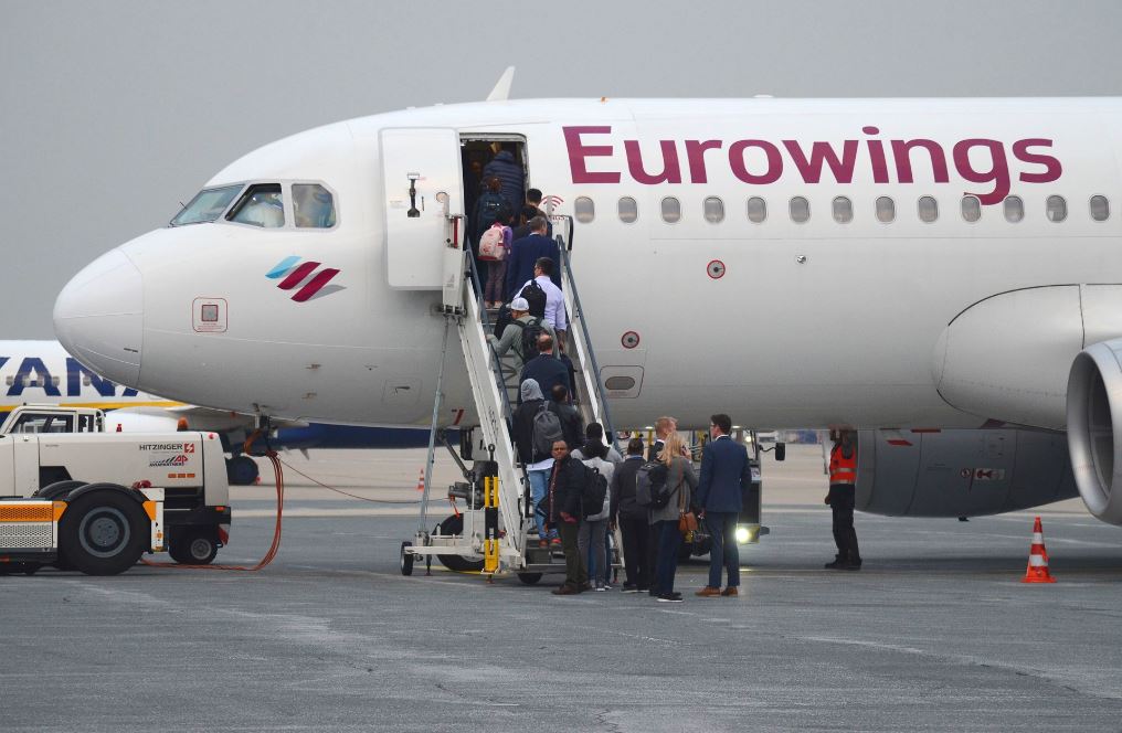 Eurowings am Flughafen