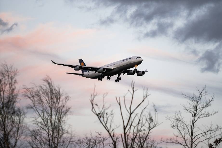 Lufthansa-Maschine während des Flugs